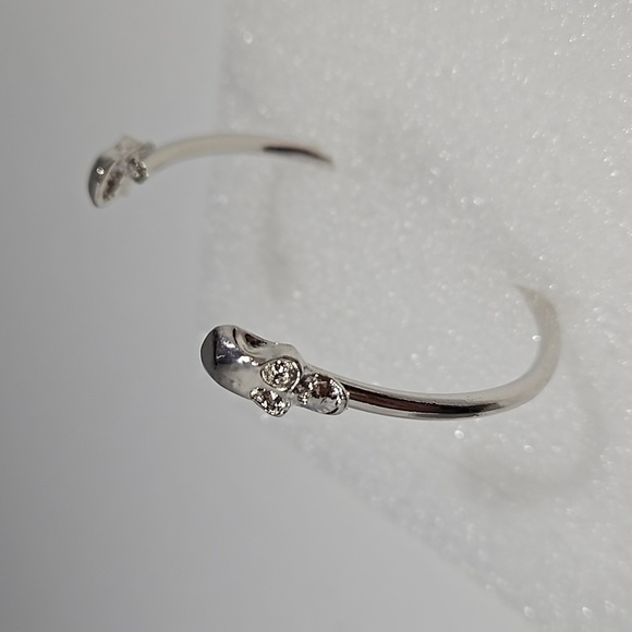 3 PIRATE SKULL Silvertone & Goldtone Bangle Bracelets - Picture 4 of 9